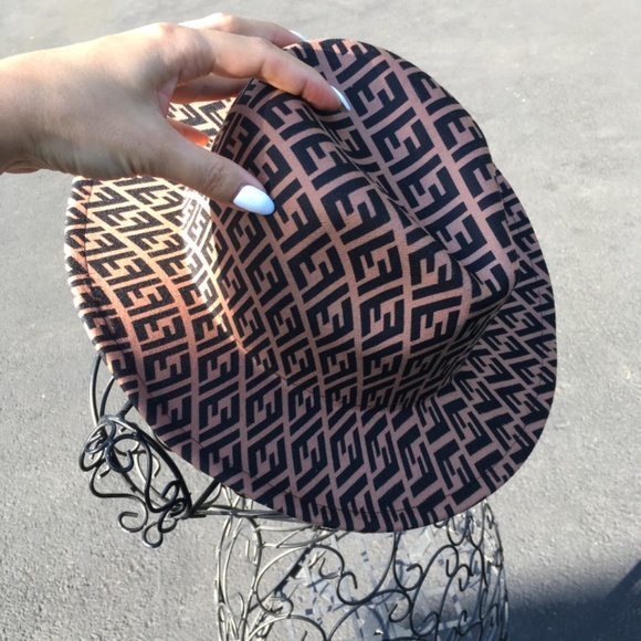 stylish brand new ladies hat - Picture 3 of 8